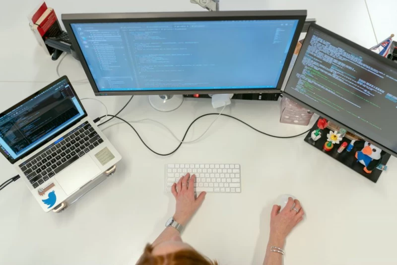 Nowe technologie coraz bardziej wkraczają na rynek pracy